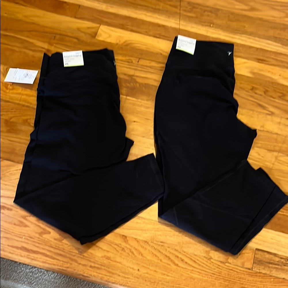 Old Navy Woman’s 7/8 Leggings